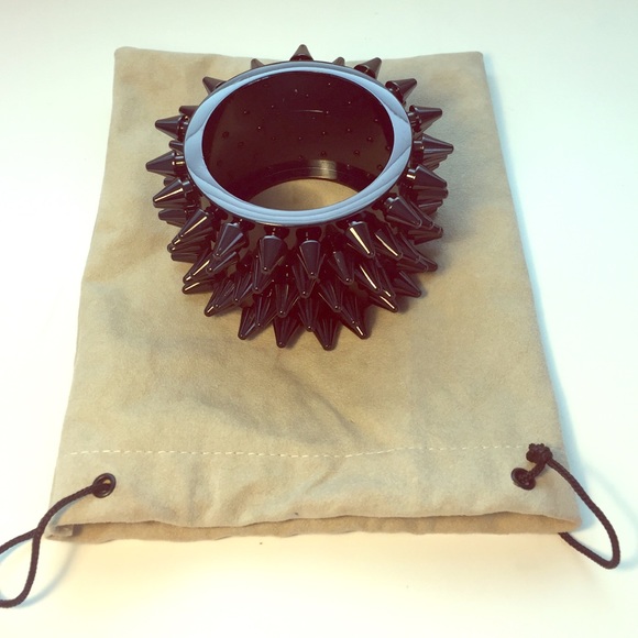 Vintage BURBERRY spike metal bangle - Picture 3 of 4