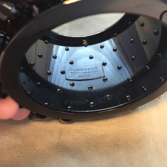 Vintage BURBERRY spike metal bangle - Picture 4 of 4