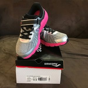 Saucony Girls Sneaker 13.5W