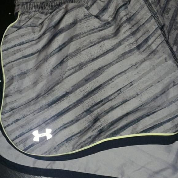 Under Armour Heat Gear Running shorts