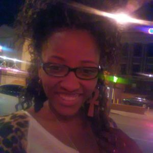 Meet your Posher, Marisa