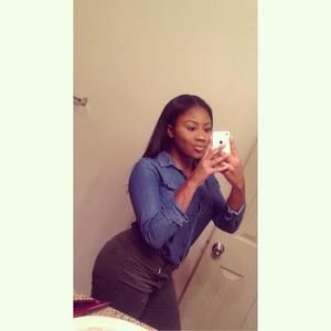 Meet your Posher, Stacia