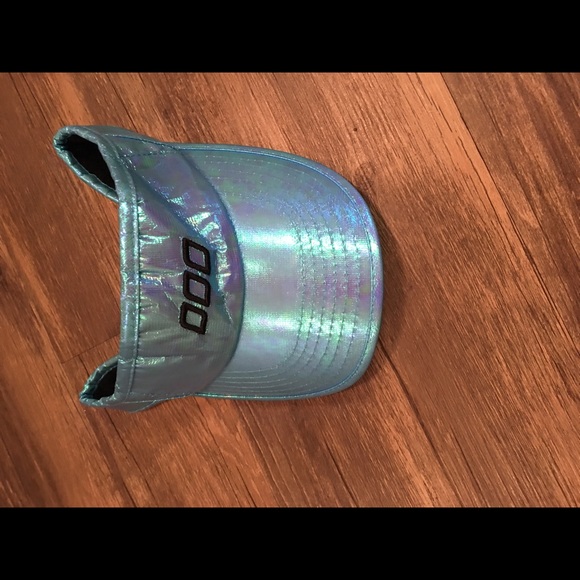 LORNA JANE VISOR