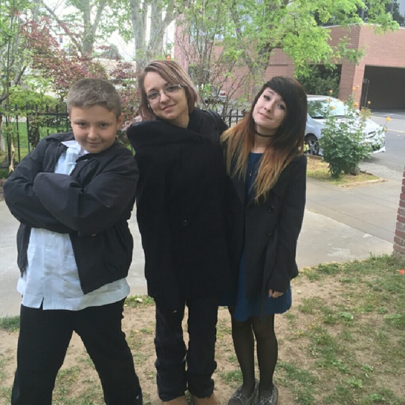 Meet your Posher, Maria - Picture 2 of 4