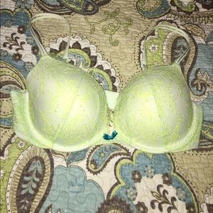 Victoria's Secret Very Sexy Push-up bra, 36D