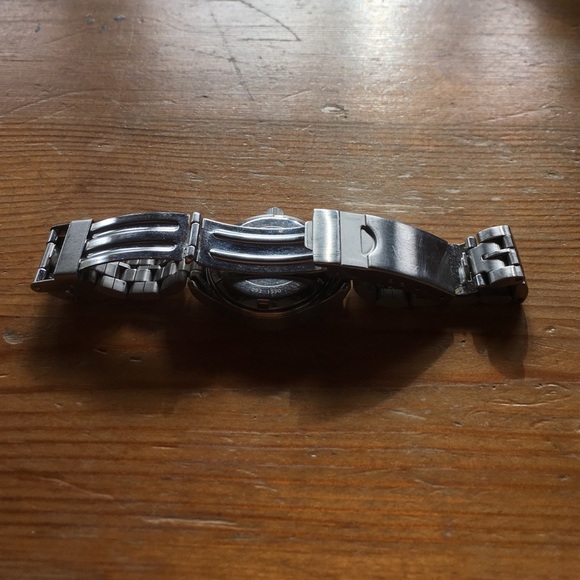 Blue Swiss Watch - Picture 3 of 4