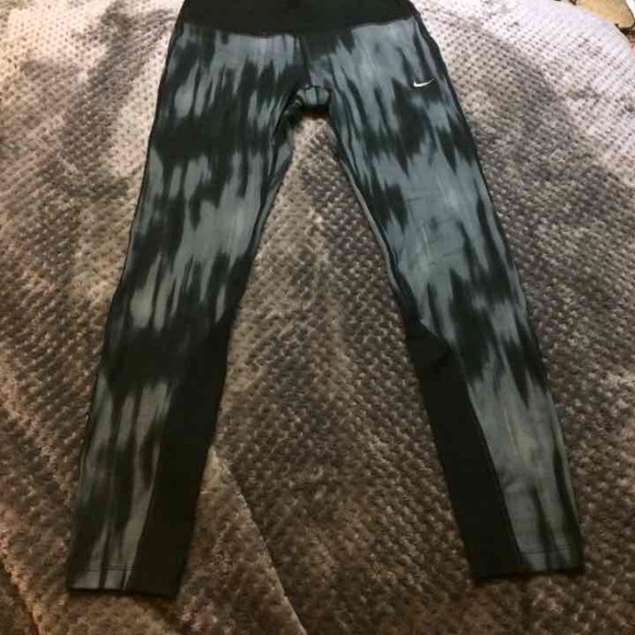 Nike Dri-Fit leggings sz. M