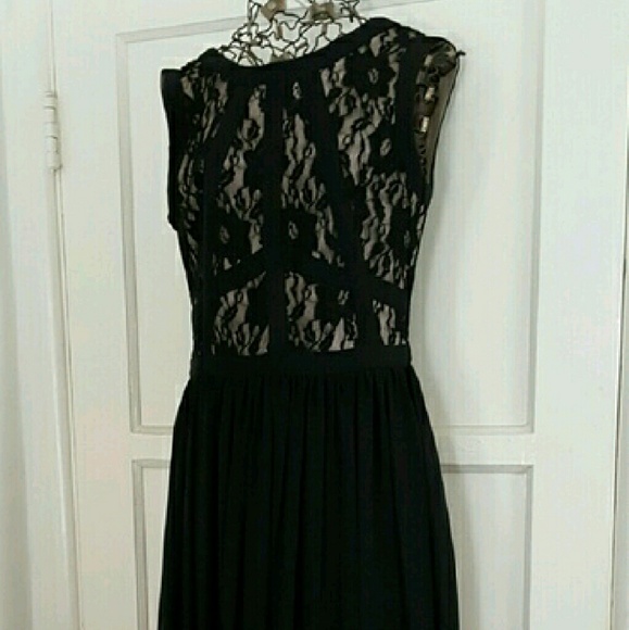 Lace & chiffon  evening dress