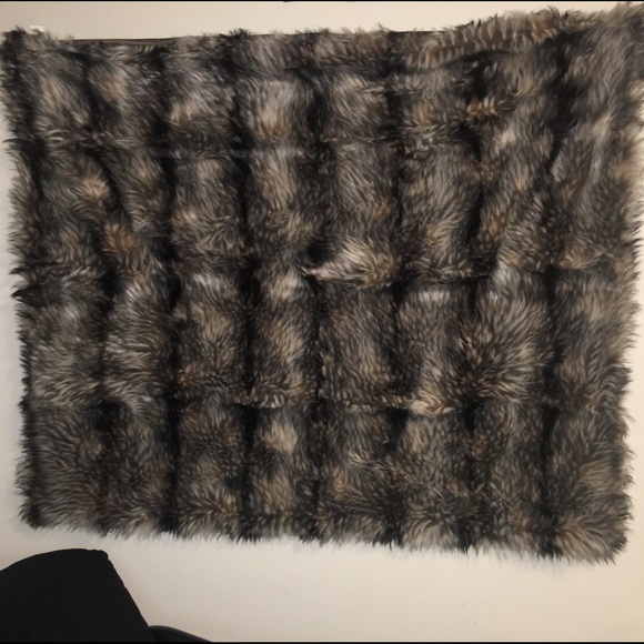 ‼️SOLD‼️Fur Blanket Throw