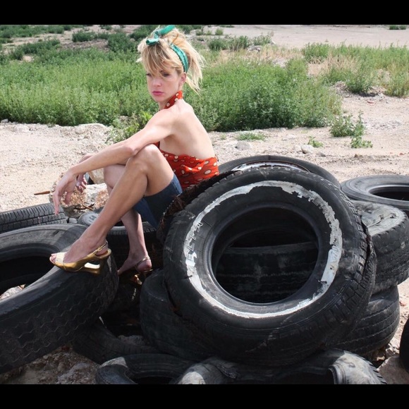 Meet your Posher, Racheal Huber - Picture 3 of 8