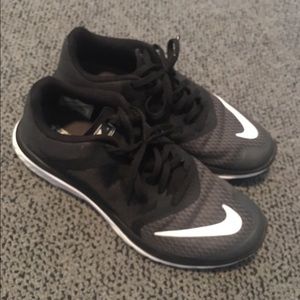 Nike FS Lite Run