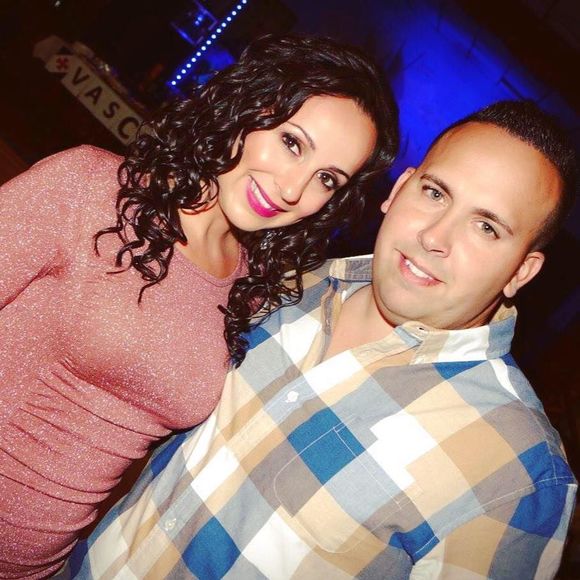 Meet your Posher, Carla - Picture 1 of 1