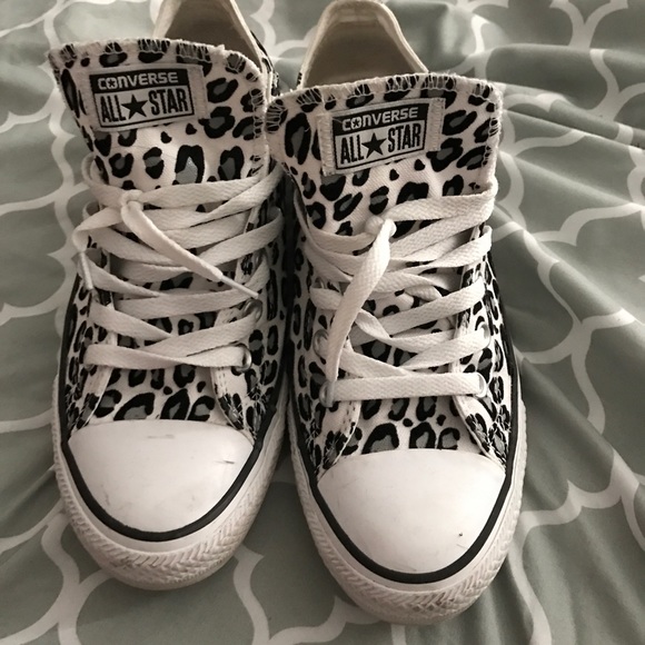 💲CHEETAH PRINT CONVERSE💲