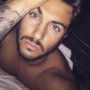 Meet your Posher, Raphaelo