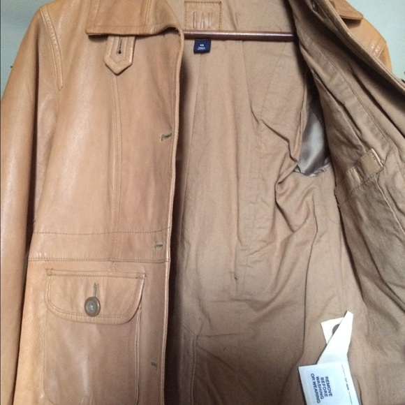 Leather jacket - Picture 3 of 3