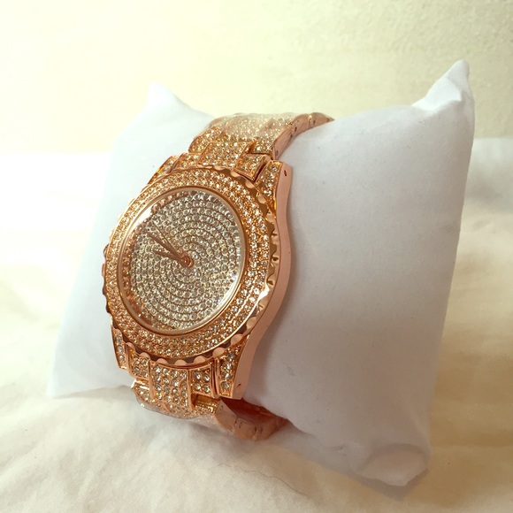 NOT4SALE NWOT Rose Gold watch!