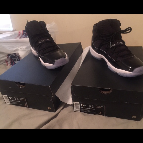 Jordan Retro 11. Space Jams 2016 - Picture 1 of 4