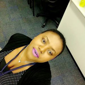 Meet your Posher, Alexandra