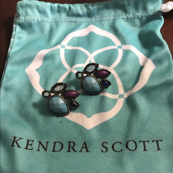 Kendra Scott Carmen Earrings