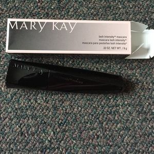 Mary Kay's NEW lash intensity mascara!