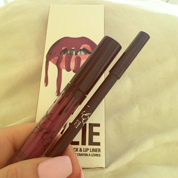 Kylie Jenner Lip Kit in Spice.