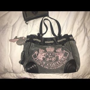 Juicy Couture purse SUPER CUTE GREAT CONDITION!