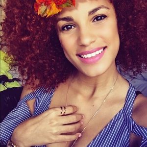 Meet your Posher, Sandra