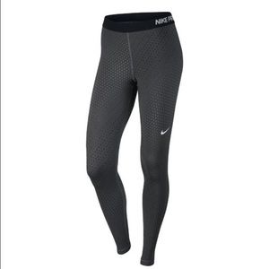 Nike Pro WARM Women's Leggings