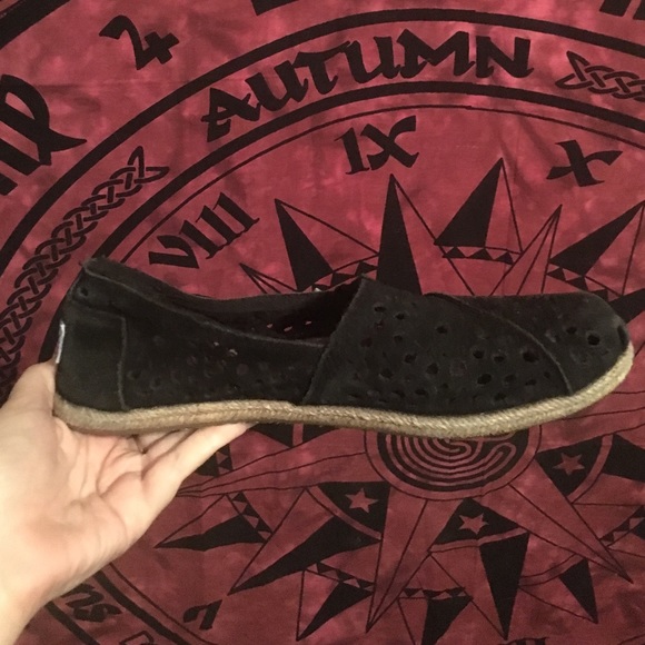 Embossed Suede Toms - Perfect Condition!
