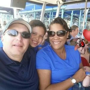 Meet your Posher, Antuanet