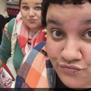 Meet your Posher, Nikki