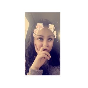 Meet your Posher, Natalia