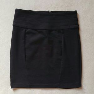 Kardashian mini skirt