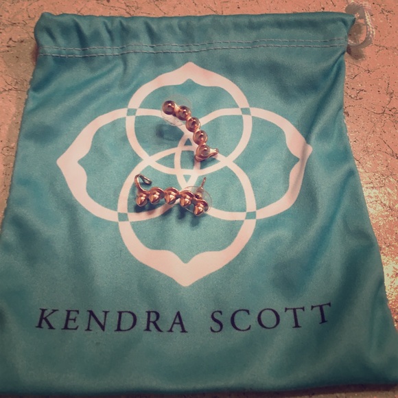 Kendra Scott Carter ear cuffs w/original KS pouch
