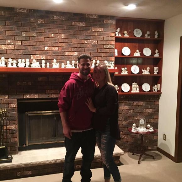 Meet your Posher, Emily - Picture 1 of 1