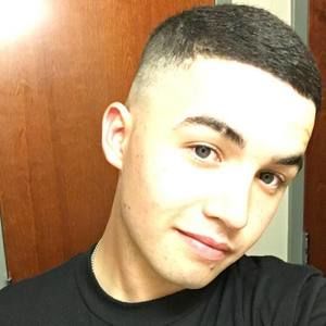 Meet your Posher, Lio