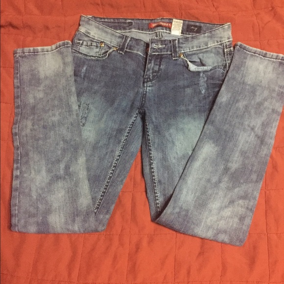 •Unionbay Skinny jeans