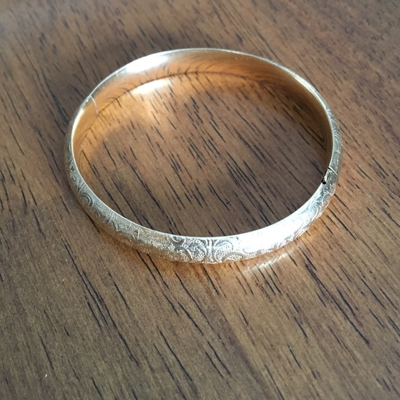 14k bangle