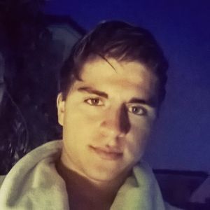 Meet your Posher, Max