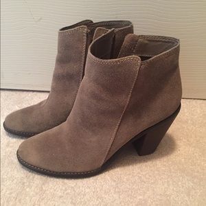 Worn once Dolce Vita Bootie