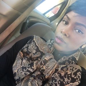 Meet your Posher, Beneisha