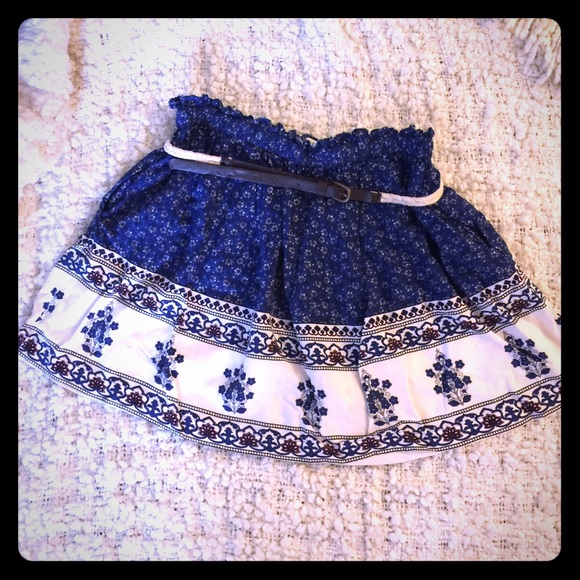 Belted flowy skirt - Picture 1 of 1