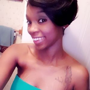 Meet your Posher, Darrenesha