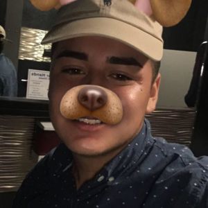 Meet your Posher, Felix omar