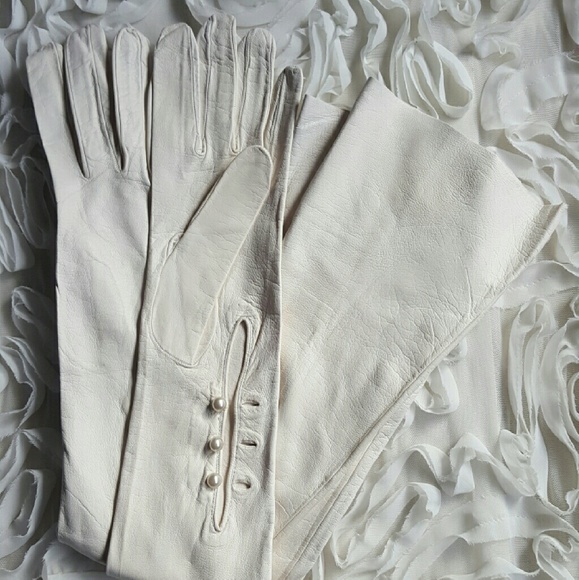 Vintage size 7 Leather Opera Gloves