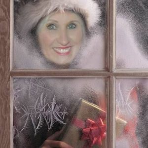 Meet your Posher, Suzanne