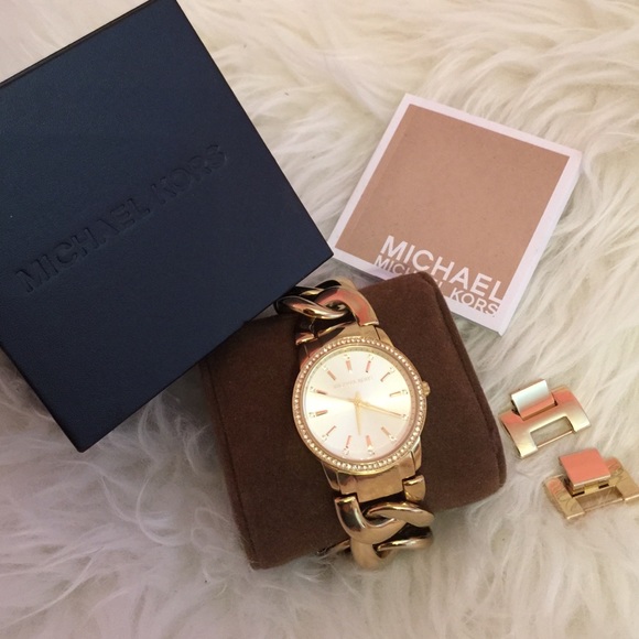 MK WATCH