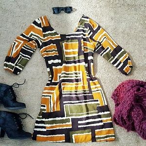 Colorblock Shift Dress