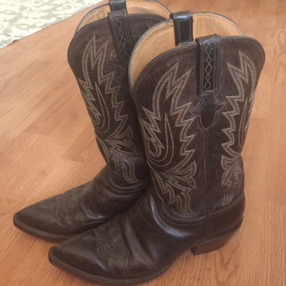 Brown goat leather Lucchese cowboy boots, size 7.