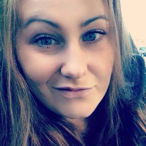 Meet your Posher, Whitney